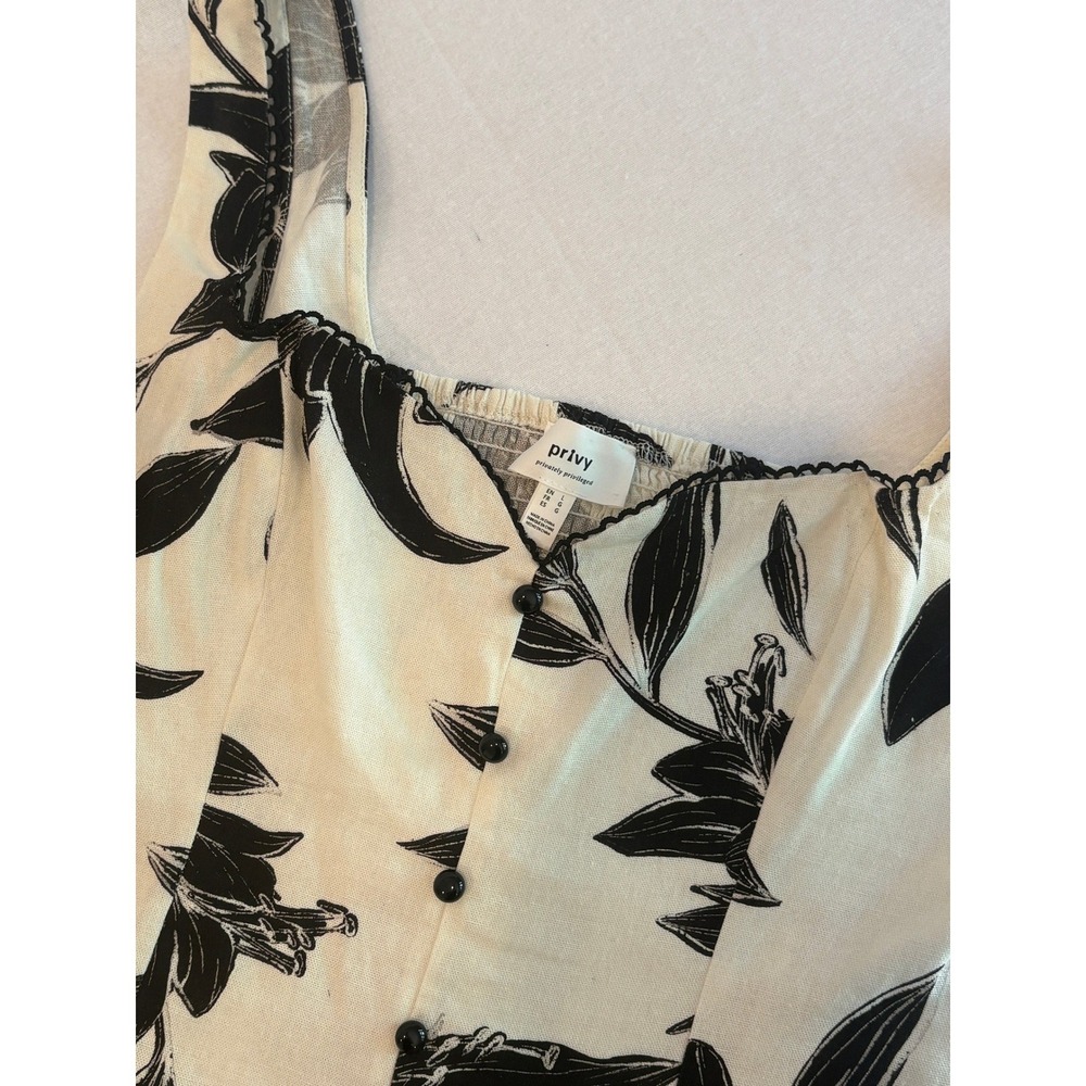 Privy Privately Privileged Floral Linen Blend Button Front Smocked Crop Top L - Picture 8 of 9